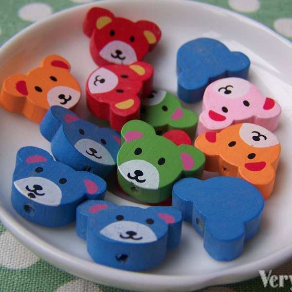 20 pcs of Assorted Color Wooden Bear Cub Head  Beads 14x20mm A3739