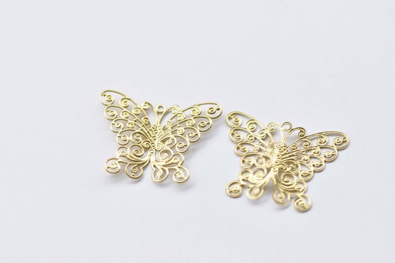 10 pcs Raw Brass Filigree Swirl Butterfly Charms Embellishments 27x35mm A8554 image 5