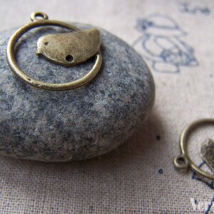20 pcs of Antique Bronze Bird Ring Connector Charms 21mm A250