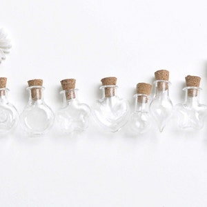 Clear Glass Flat Square Bottles Long Empty Star Shaped Vials Container Jars With Corks Set of 6