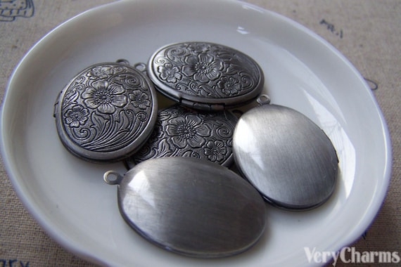 Picture Locket Antique Silver Finish Flower Photo Pendants  23x29mm Set of 4 A3551