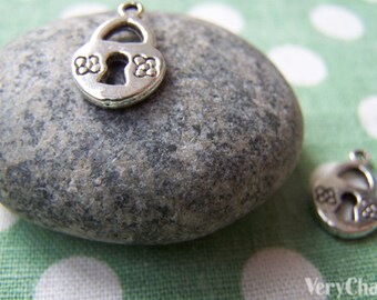 20 Stück Antik Silber kleine Blume Schloss Charms doppelseitig 10x13mm A1244
