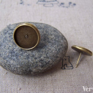 10 pcs of Antique Bronze Bezel 12mm Ear Stud Earring Posts  A5034