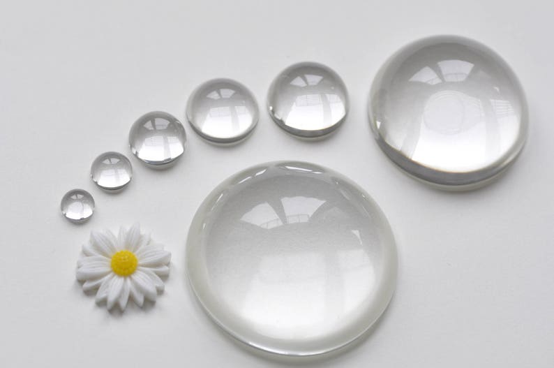 Kristallglas Lupe Hohe Kuppel Halbkugel Runde Cabochon 8mm/10mm/12mm/16mm/18mm/20mm/25mm/30mm/40mm/50mm/60mm/70mm/78/90/100/120/150mm Bild 1