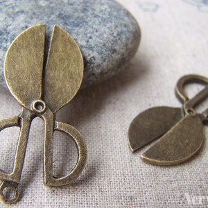 Sewing Scissors,Antique Bronze Wide Blade Charms 20x36mm Set of 10 pcs A1718