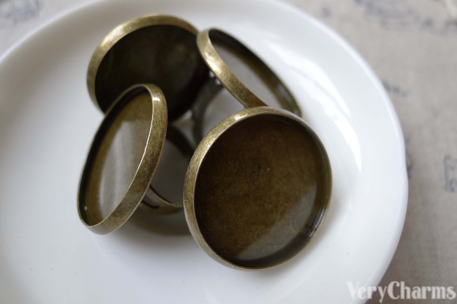 10 Anelli Regolabili In Ottone Bronzo Antico - Lunetta Rotonda Vuota 25mm Per Gioielli