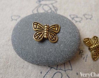 30 pcs Antique Gold Pewter Butterfly Beads 11x15mm A7293