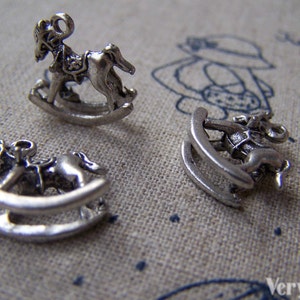 10 pcs of Antique Silver Small Rocking Horse Charms 15x15mm A1154