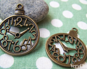 10 pcs of Antique Bronze Filigree Clock Pendants Charms 30x39mm A476