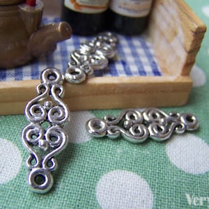 20 pcs of Antique Silver Flower Connector Charms 8.5x25mm A969