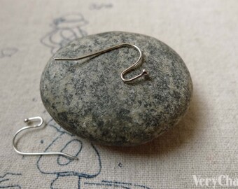 50 pcs Platinum White Gold Tone Brass Ball End Fish Hook Earwire   10mm A6385