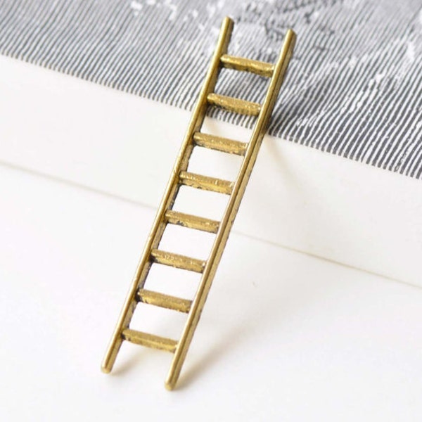 10 pcs of Antique Gold Ladder Pendant Charms 10x51mm A8606
