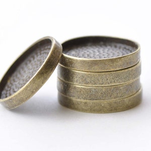 10 piezas bronce antiguo colgante colgante bandeja bisel ajustes base partido 25mm Cabujón A8537