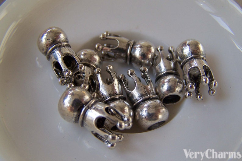 10 pcs of Antique Silver 3D Crown Queen Beads 17x20mm A5431 image 2