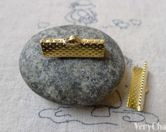 50 pcs of Gold Tone Brass Ribbon Ends Clamps Fasteners Clasps  20mm A6592