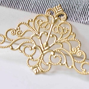 10 pcs Raw Brass Large Filigree Triangle Stamping Embellishments 32x50mm A8971