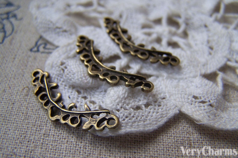 20 pcs of Antique Bronze Lovely Filigree Leaf Connector Charms 8x24mm A2218 image 5