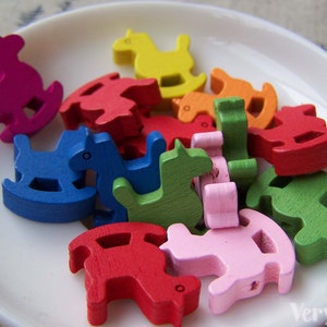 20 pcs of Assorted Color Wooden Rocking Horse Beads 17x18mm A3743