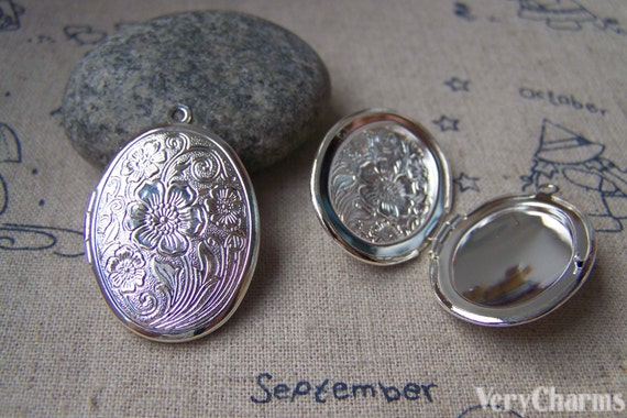 Silver Picture Locket Oval Flower Photo Locket Pendants 23x29mm Set of 4 pcs A3025