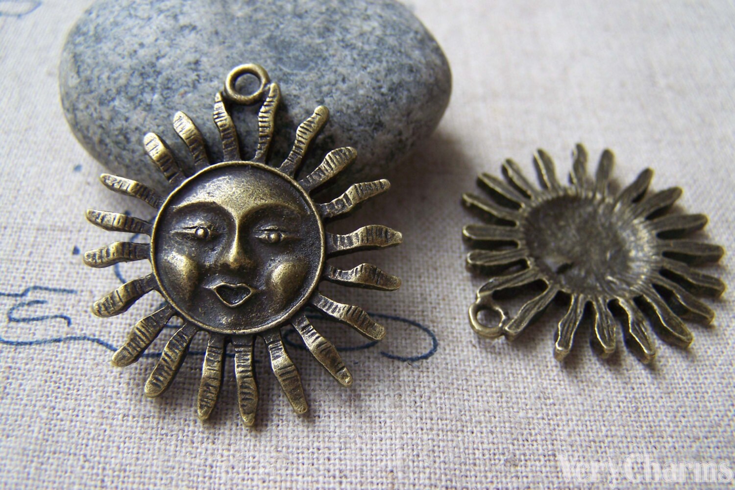10Pcs Sun Charms Silver Gold Bronze Color Antique Nature Pendants Vintage  Metal Charms For Jewelry Making Findings DIY Bracelets