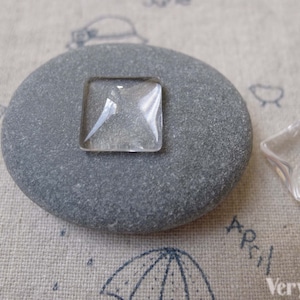 50 pezzi di vetro chiaro Dome Square Cabochon cammeo 12mm A7204