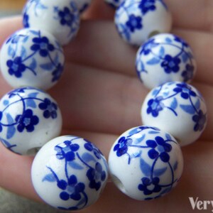 20 pcs Blue Japanese Flower Ceramic Porcelain Beads 12mm  A1879