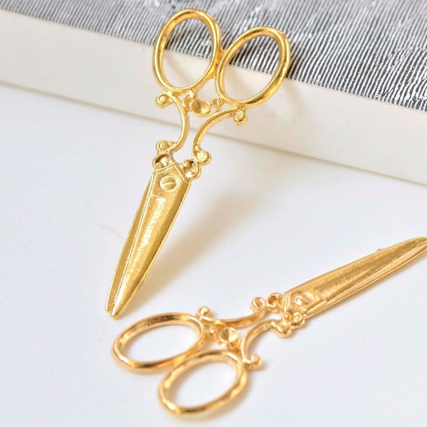 10 pcs Gold Scissors Charms Barber Shop Victorian Scissors Pendants 25x60mm A4667