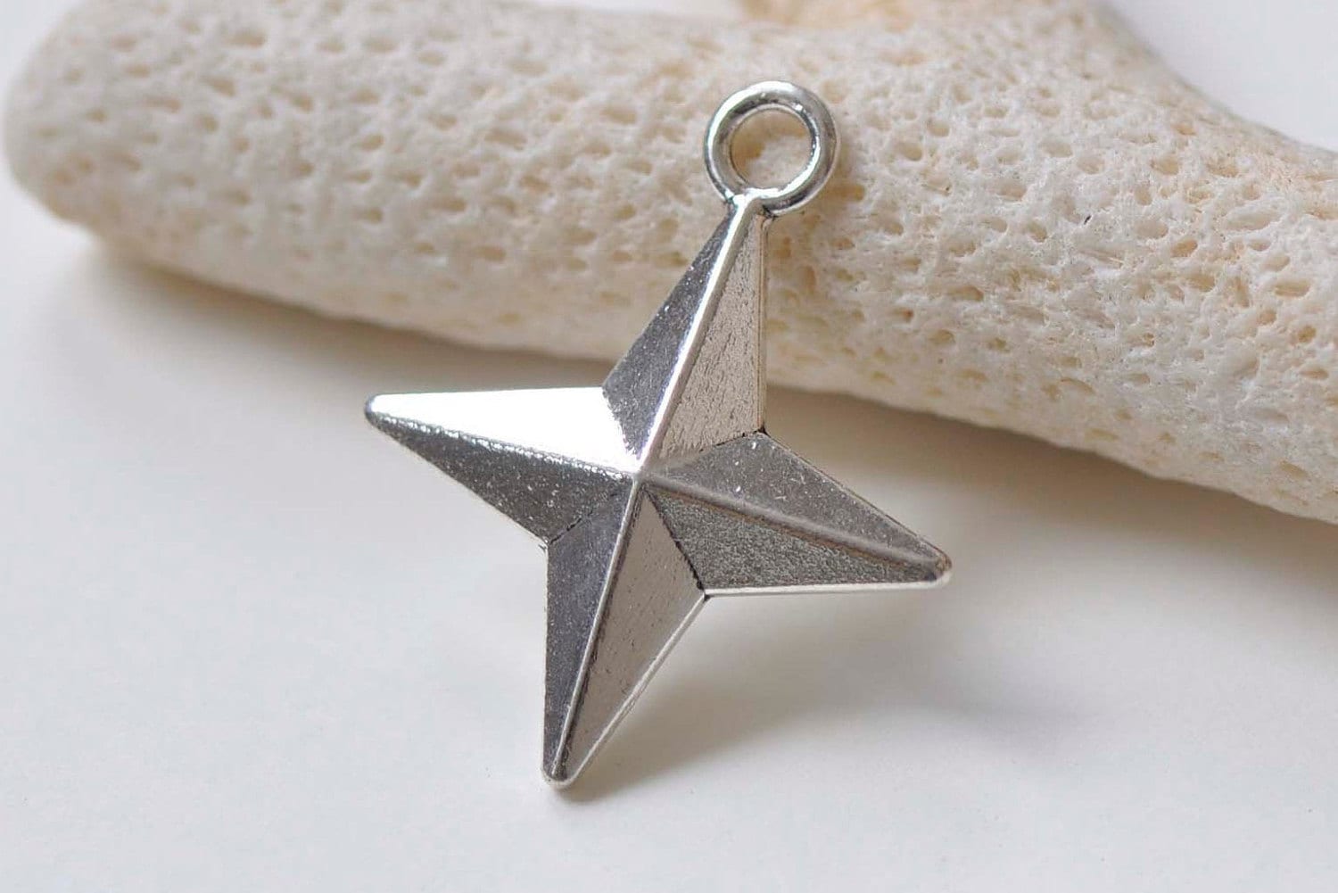 Antique Silver Four Pointed Star Charm Pendants 25x30mm Set
