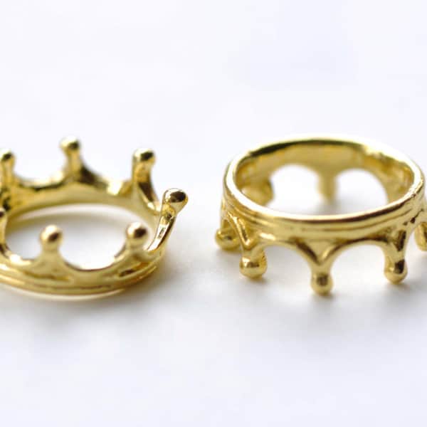 Shiny Gold Crown Ring Small Charms Pendants 6x17mm Set of 10  A8077