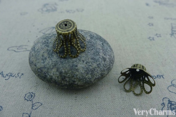 50 pcs of Antique Bronze Filigree Iron Bead Caps 12x14mm A2043
