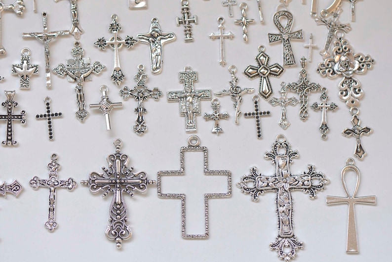 Antique Silver Cross Ankh Charmes religieux Styles mixtes Ensemble de 70 image 3
