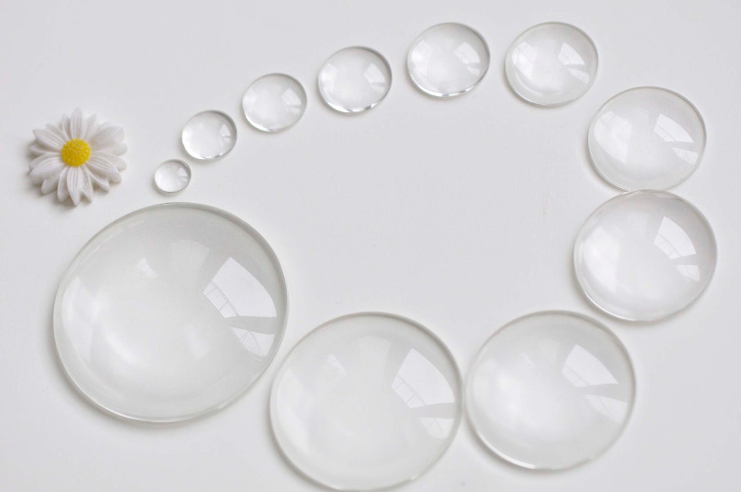 Clear Glass Round Cabochon - 16mm x 5mm - Blanks - Magnifying