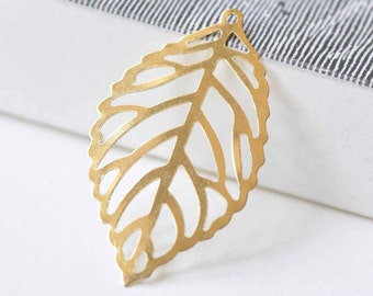 10 pcs Raw Brass Filigree Leaf Charms Pendants Stamping Embellishments 20x35mm A9037