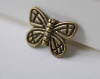 30 pcs Antique Bronze Pewter Butterfly Beads 11x15mm A7730