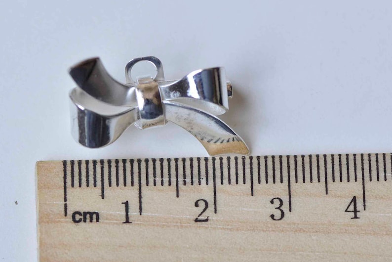 10 pcs Silver Bowtie Knot Safety Pin Brooch Pendants Résultats 17x28mm A9051 image 2