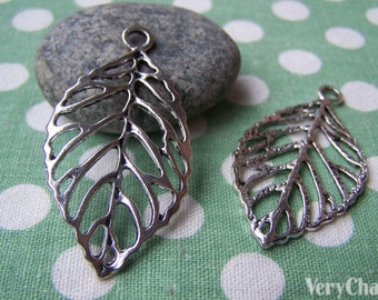 10 pcs of Antique Silver Filigree Leaf Charms Pendants 26x44mm A1116