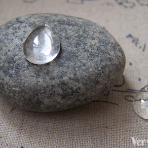 20 pezzi di cristallo vetro cupola Tear Drop Cabochon cammeo 10x14mm A2234