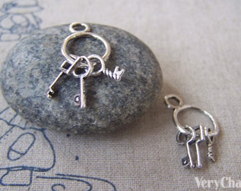 Three Vintage Keys Keychain Antique Silver Keyring Charms 13x26mm Set of 10 A1240