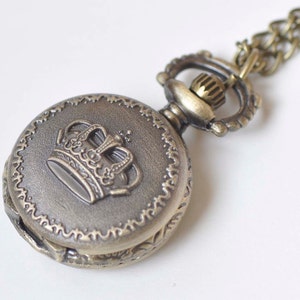 Antique Bronze Small/Medium/Large Crown Round Pocket Watch Pendant Set of 1
