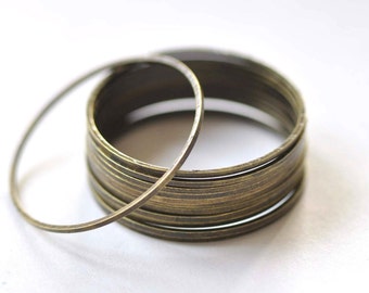 Large Brass Seamless Rings Antique Bronze Finish 25mm  Set of 20 A8863