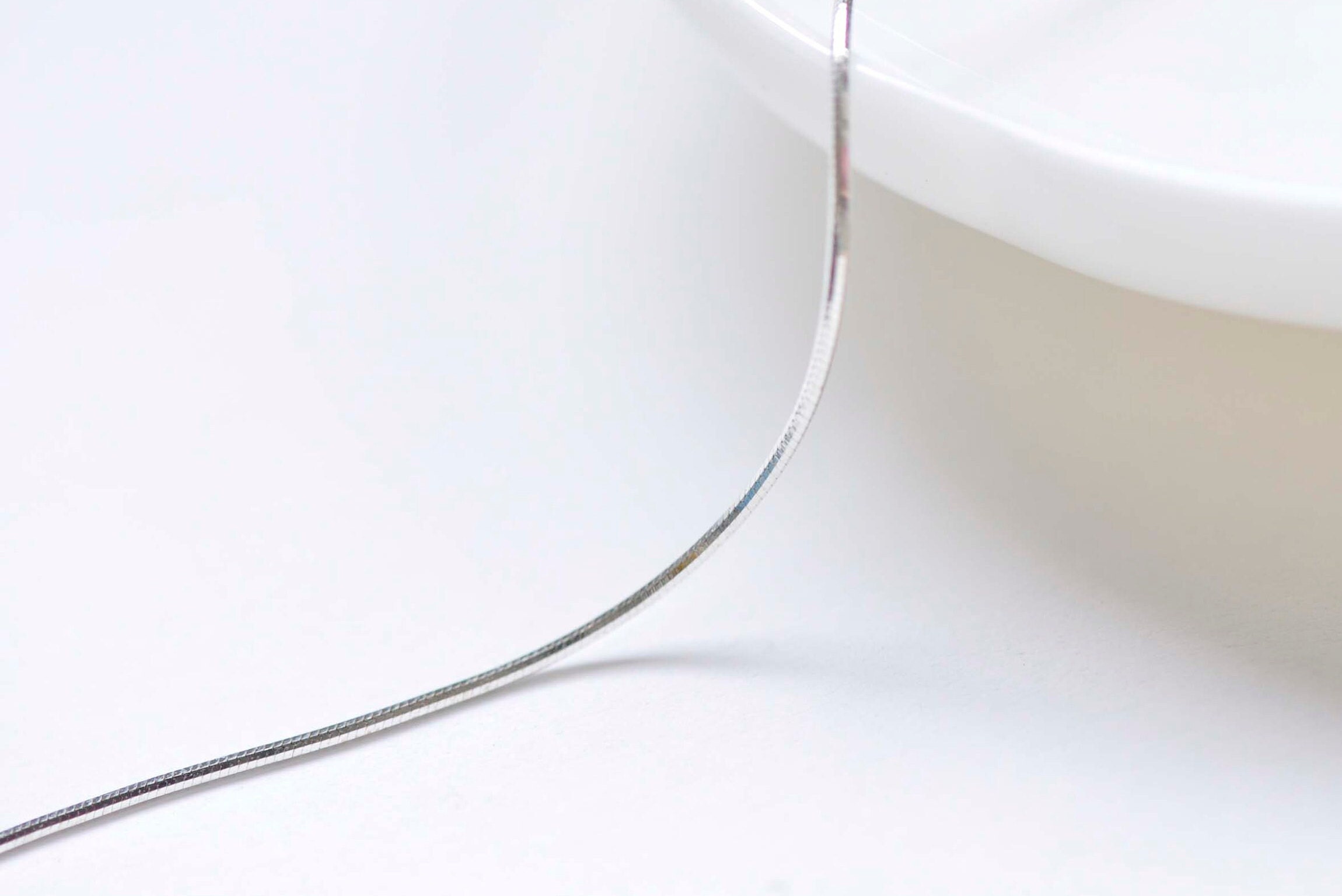 Polished 925 Sterling Silver Cobra Chain Link Size 0.8mm