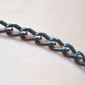 16.5 ft 5m E-Coating Black Aluminium Chunky Textured Curb Chain Handbag Strap Unsoldered Links 5x8mm A4087 image 2