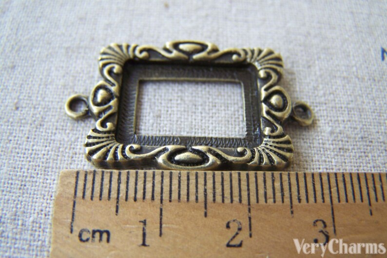 Rectangle Pendant Tray Outlined Floral Cameo Base Connector Match 13x18mm Cabochon Set of 10 A3846