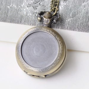 1 PC Antique Bronze Blank Bezel Pocket Watch Necklace Match 1 inch 25mm Cabochon A8638 image 1