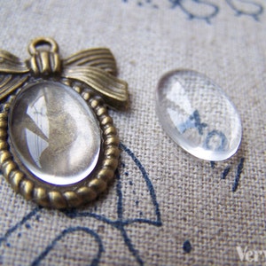 20 pcs of Crystal Glass Dome Oval Cabochon Cameo 10x14mm A3638