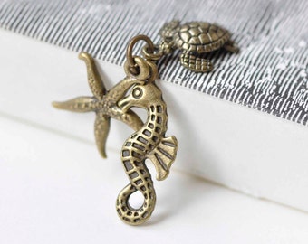 Antique Bronze Seahorse Starfish Turtle Ocean Creature Kit Charms Pendants Set of 10 A8983