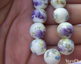 20 pcs of Hand Painted Chinese Blue Flower Ceramic Round Beads 12mm A1878
