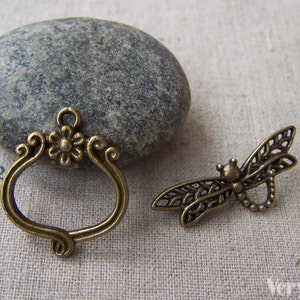 10 sets of Antique Bronze Dragonfly Toggle Clasps  A5083