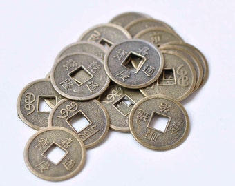 50 pcs Antiqued Bronze Traditional Chinese Qing Dynasty Coin Charms 19mm A8937