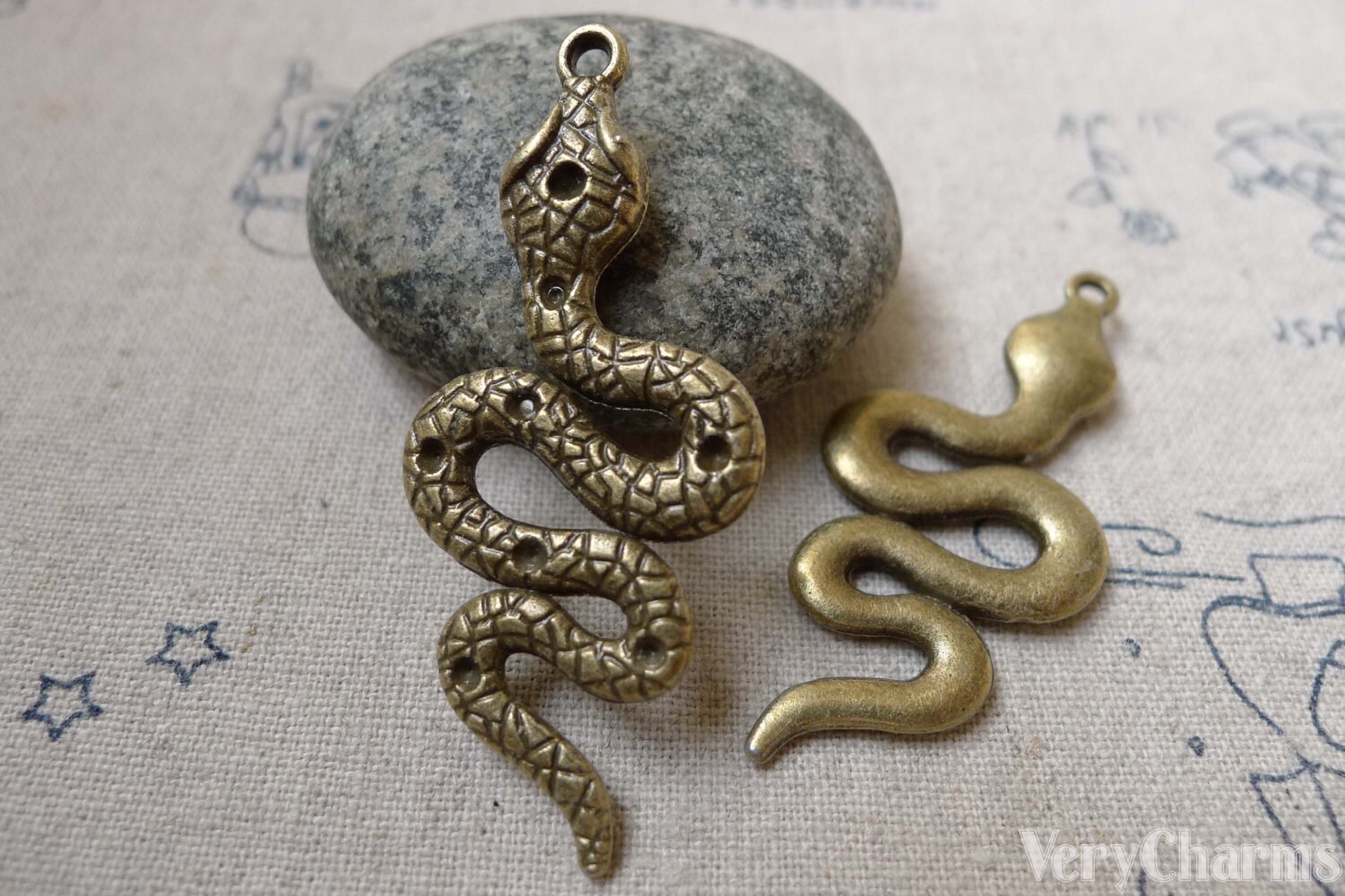 10 Pcs of Antique Bronze Snake Pendants Charms 21x49mm A6037 Etsy